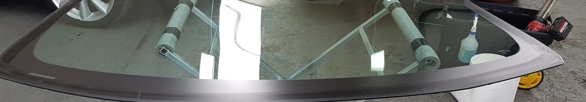 Windscreen Repair Service